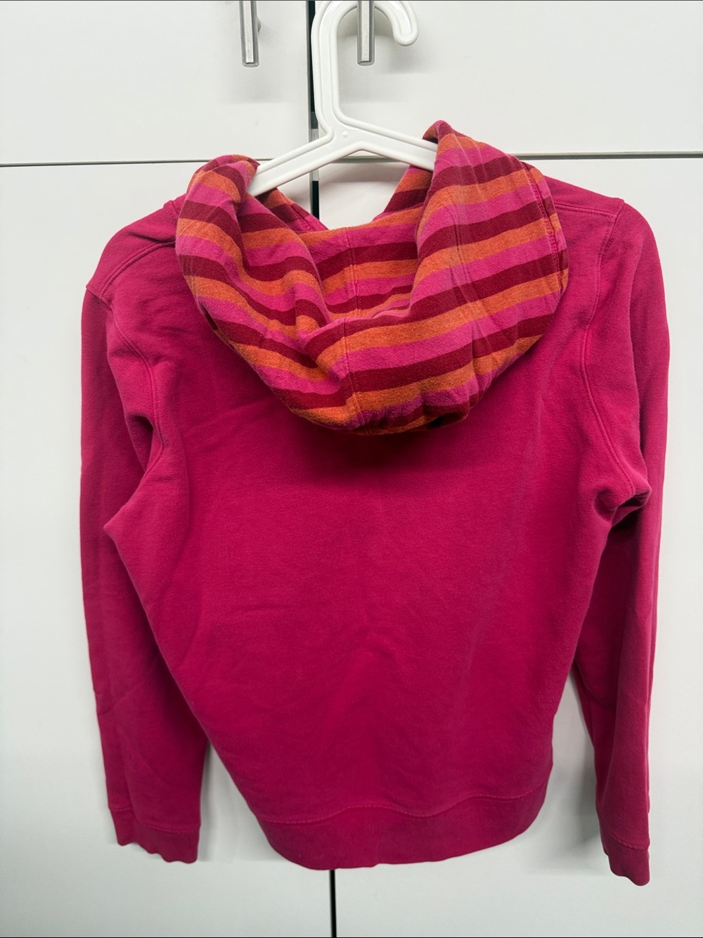 GAP Girls Bright Pink Hooded Sweatshirt with Striped Hood Lining - Picture 3 of 3
